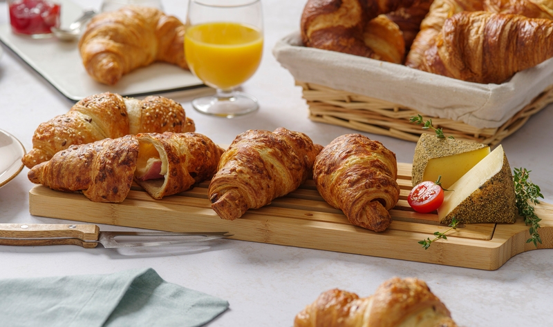 Herzhaft gefüllte Croissants