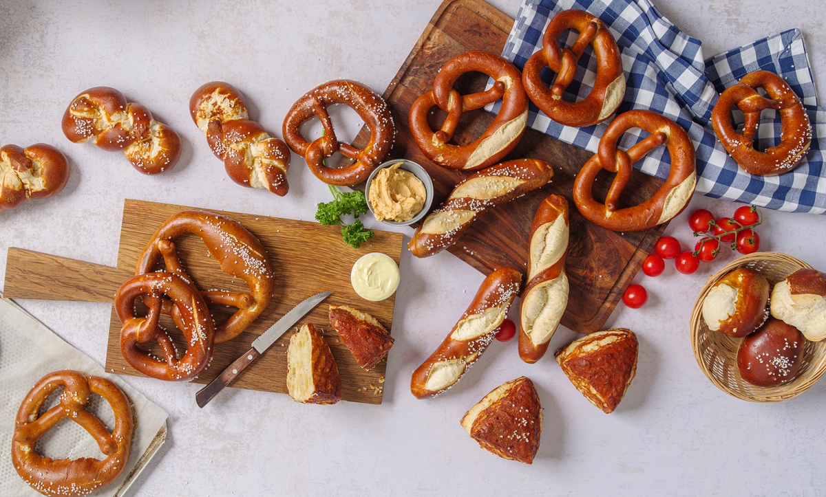 Pretzels & Lye Rolls